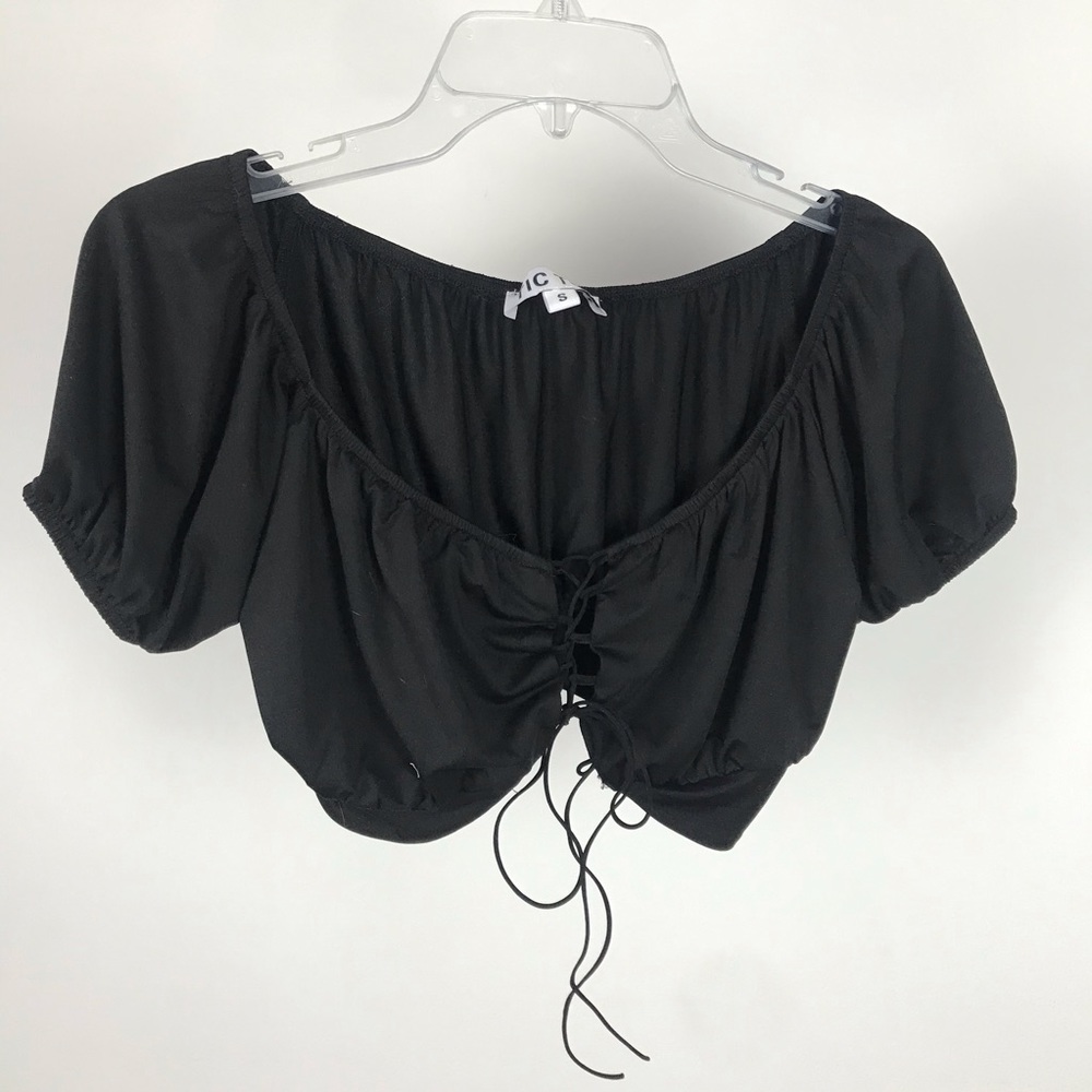 TIC TOC Summer Top 🖤